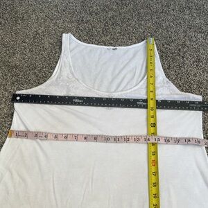 Womens tank top white lace detail tank top